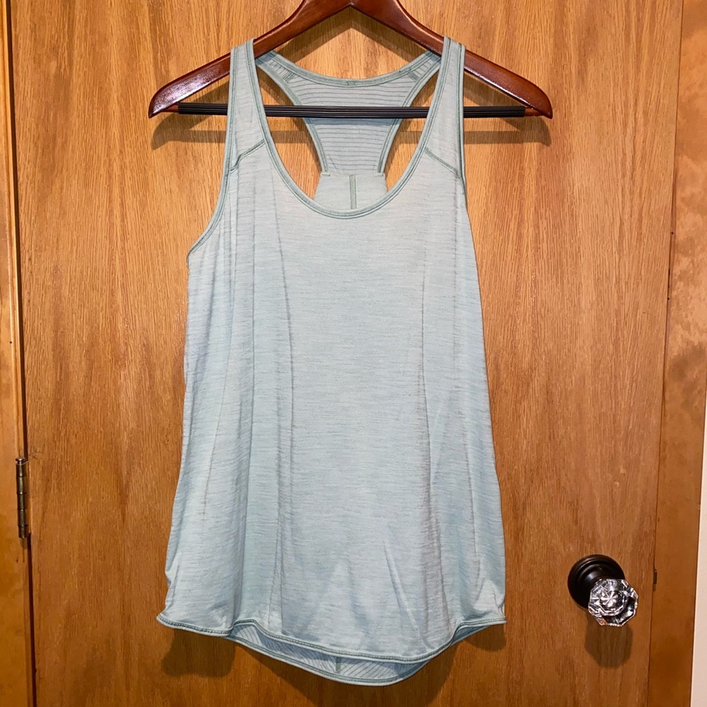 Lululemon tank top